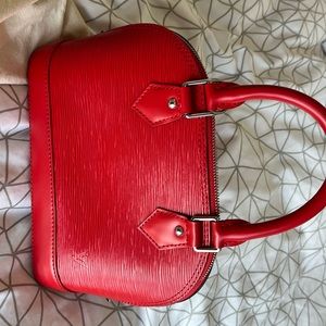 Louis Vuitton Alma handbag Epi leather PM